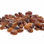 Wellhealthorganic.com:Easy-Way-to-Gain-Weight-Know-How-Raisins-Can-Help-in-Weight-Gain